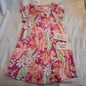 Gymboree girls size 5-6 short sleeved floral dress